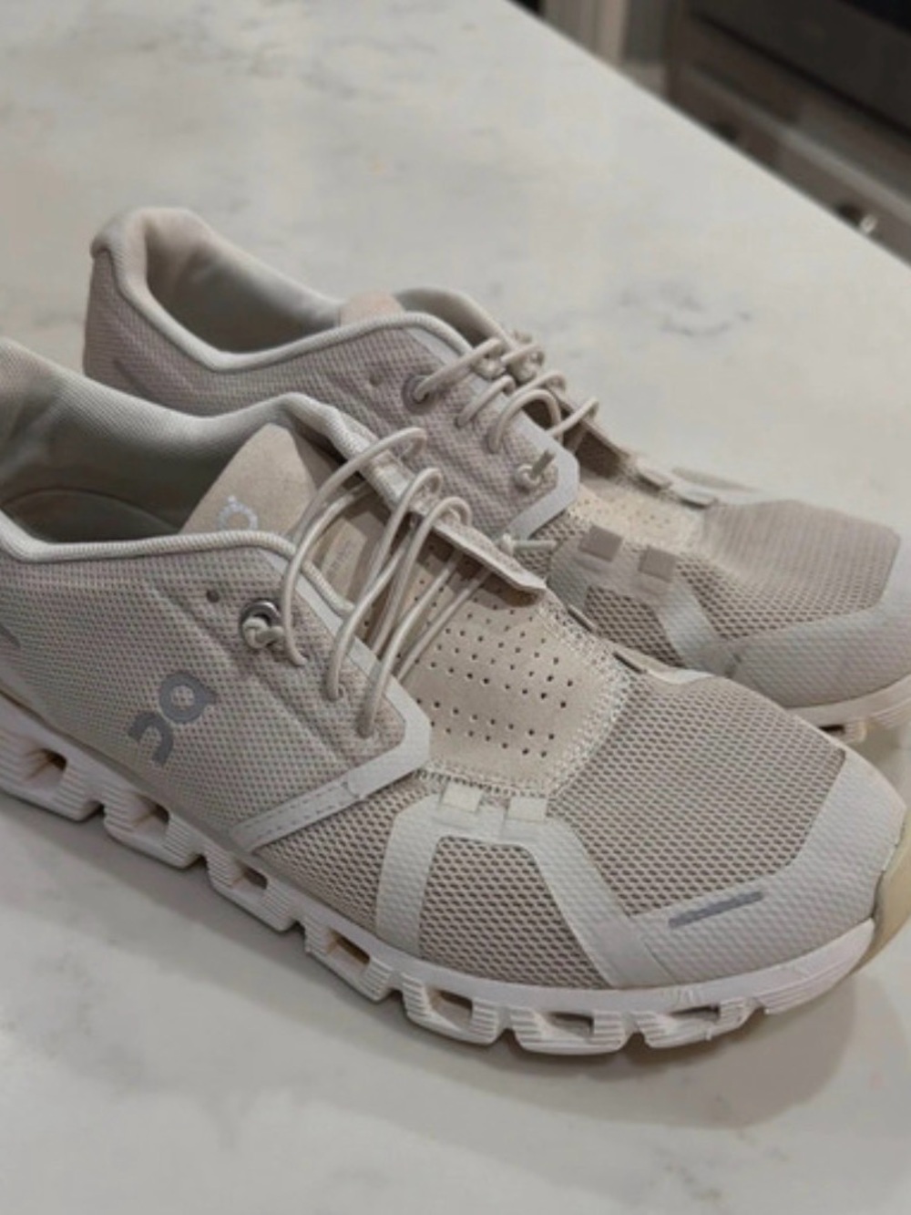 On Running Men's Cloud Sneakers in pearl/white